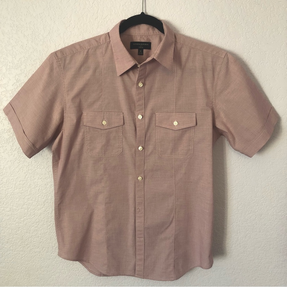 BANANA REPUBLIC Men’s Short Sleeve Button Up Size Medium *stretch fit”